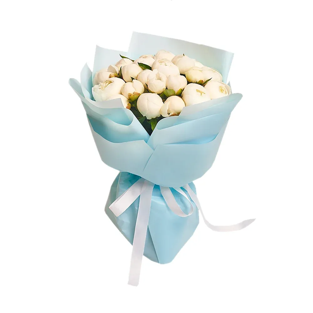 Букет из 25 белых пионов