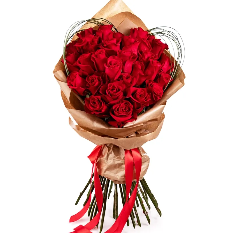 Букет из 35 алых роз в крафт